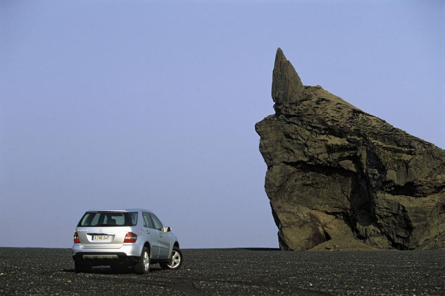  Mercedes-Benz ML-Class 2006 года  (фото 81 из 400)
